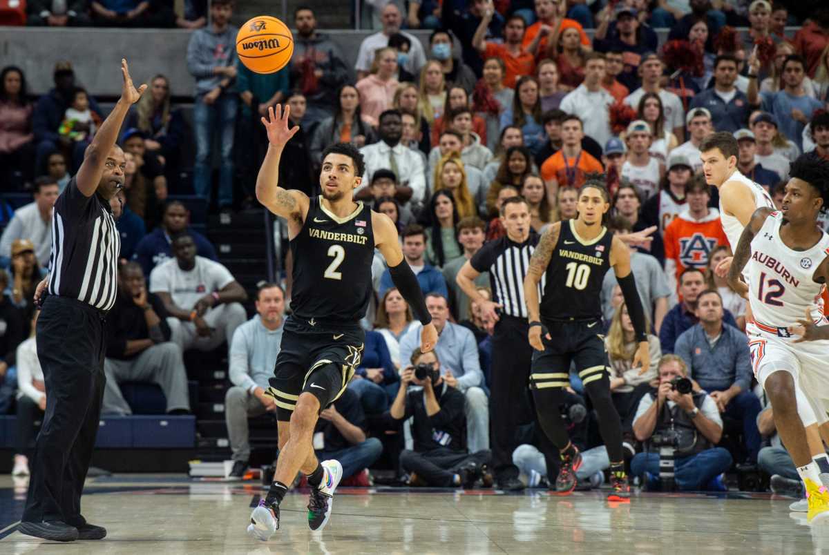 Vanderbilt Commodores guard Scotty Pippen Jr. (2) tracks down a loose ball as Auburn Tigers take on Vanderbilt Commodores at Auburn Arena in Auburn, Ala., on Wednesday, Feb. 16, 2022.