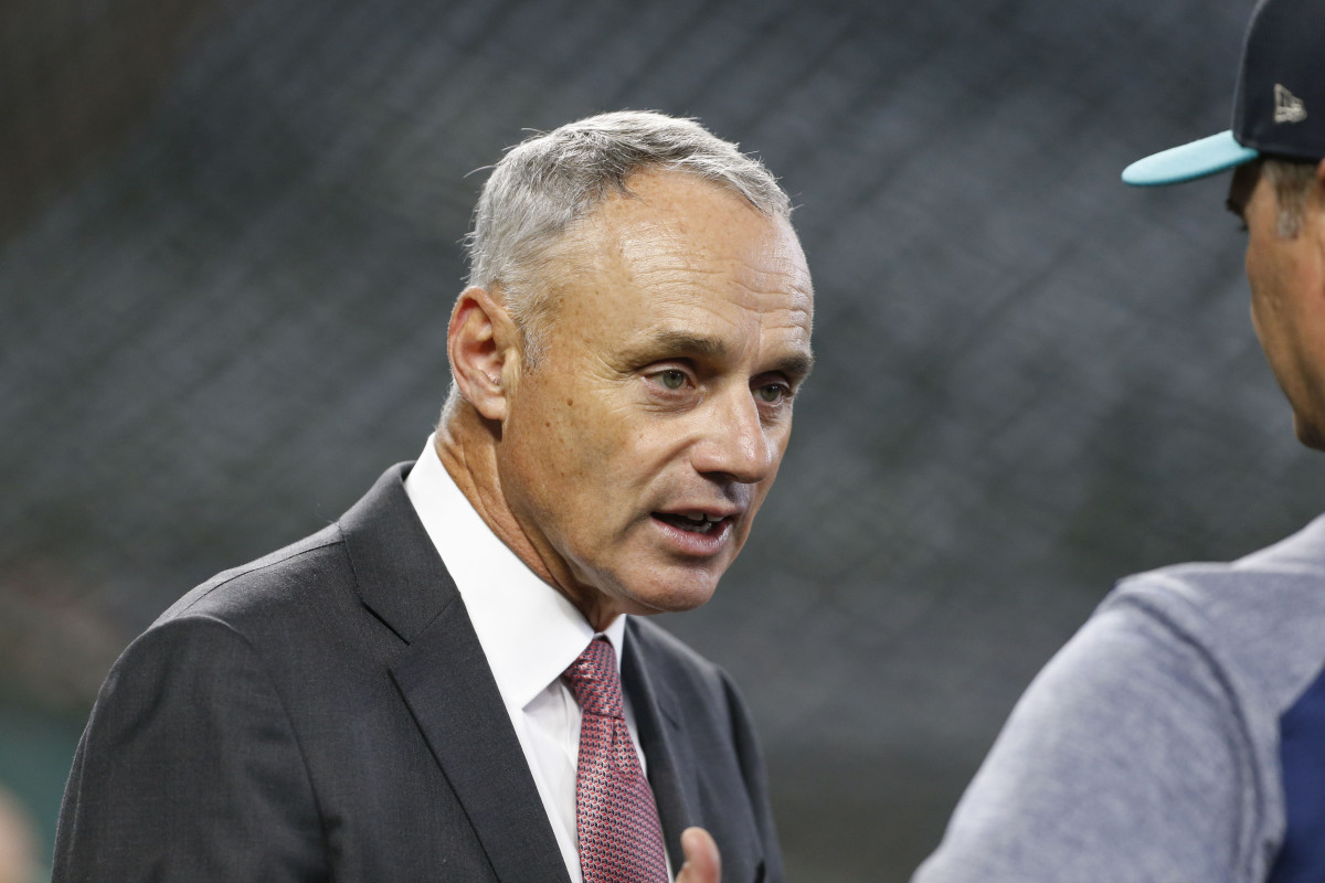 MLB Owners Rob Manfred and MLBPA to Meet Friday on non-Core Economic ...