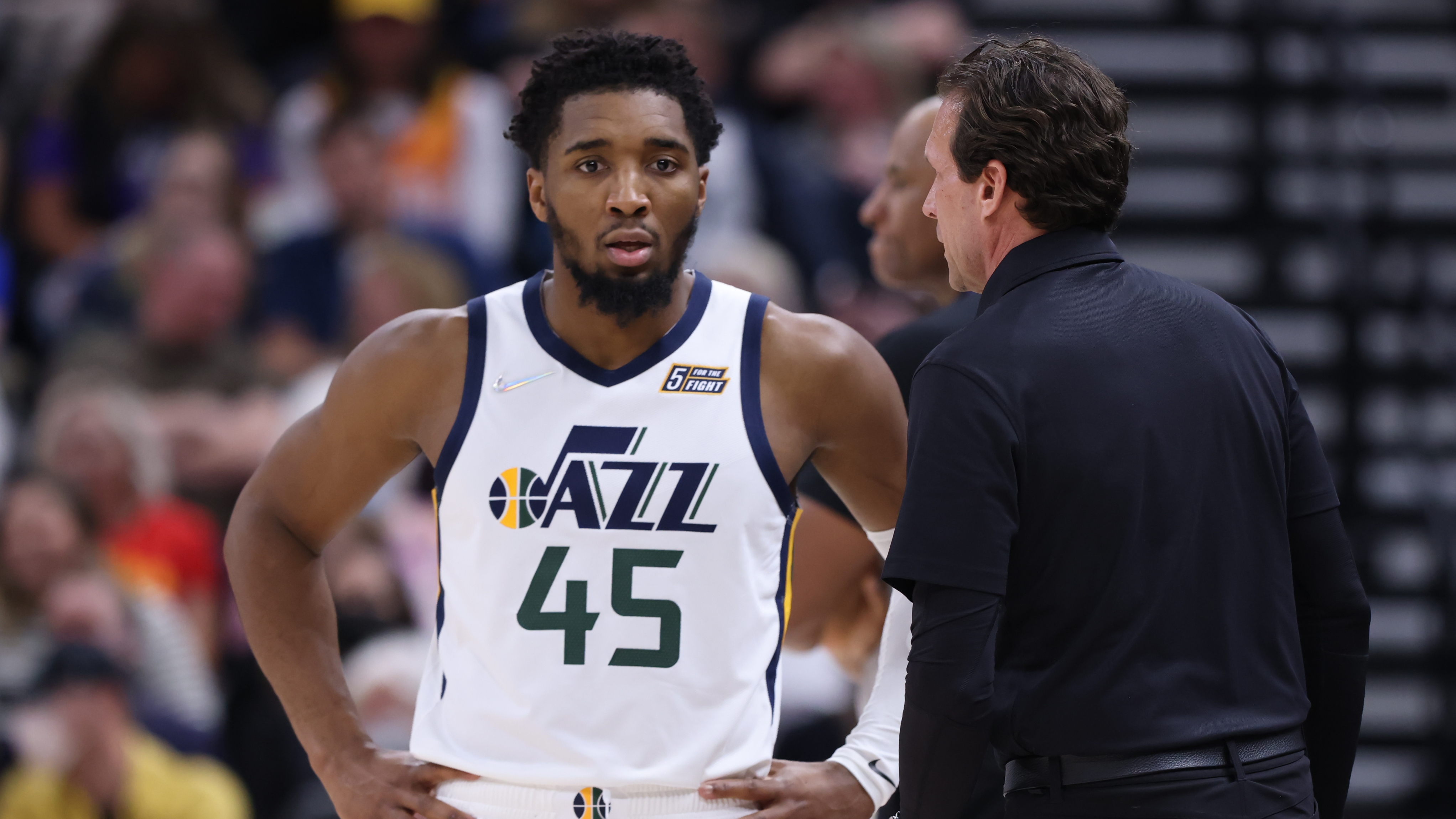 NBA star Donovan Mitchell partners with Stamford's Inspirica to help break  the cycle of homelessness