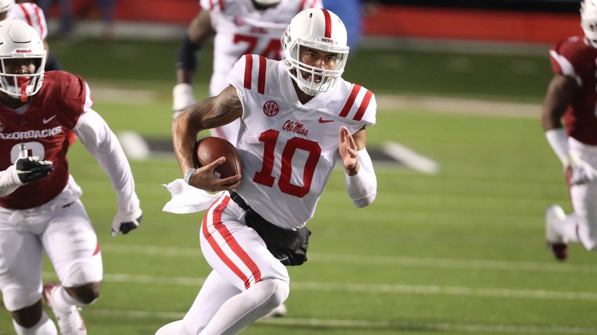 Former Ole Miss Quarterbacks Shea Patterson and Jordan Ta'amu Selected  First and Second Overall in USFL Draft - The Grove Report – Sports  Illustrated at Ole Miss