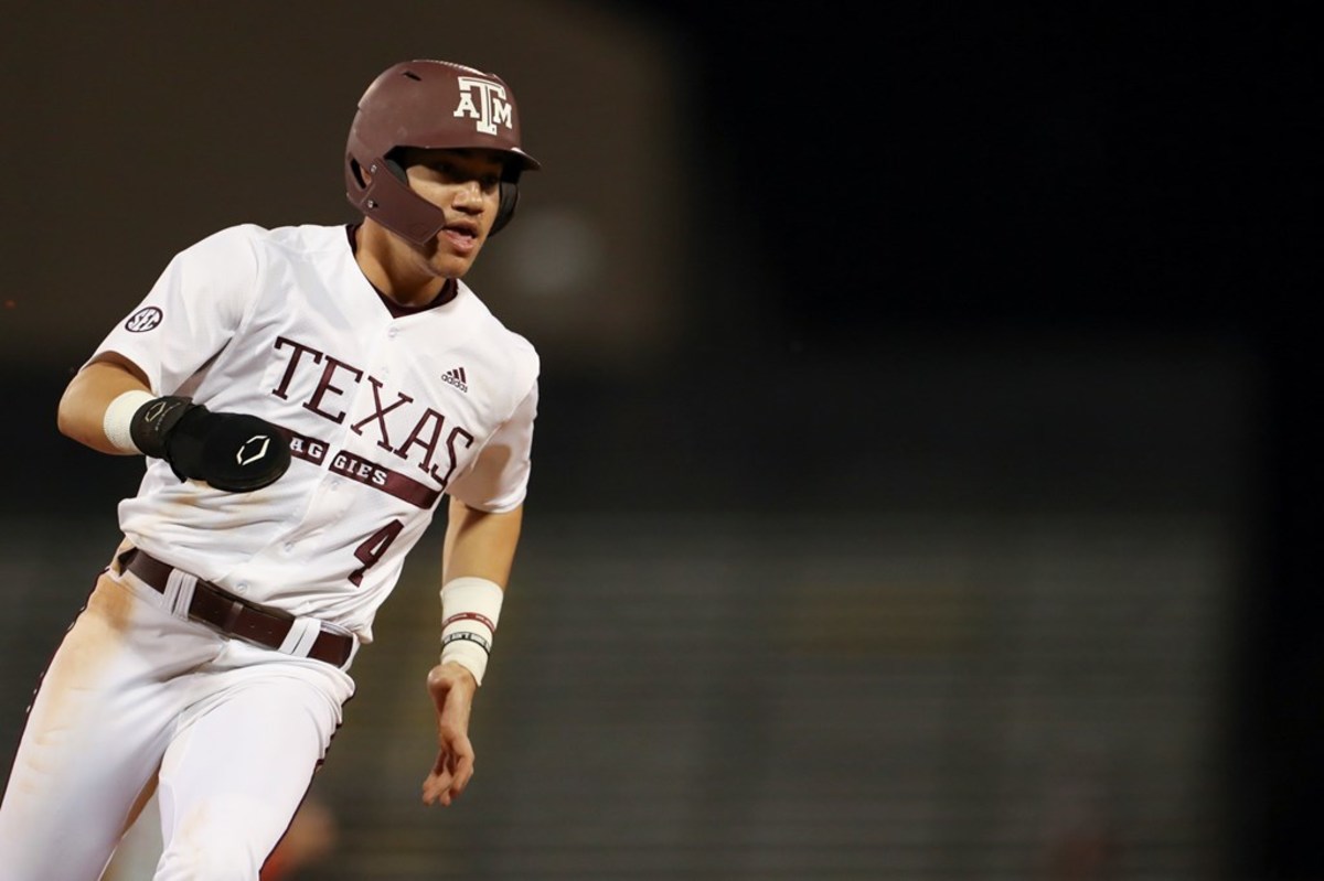 Texas A&M player hits Texas with vicious horns down after grand slam,  continues the best trend in college baseball, This is the Loop