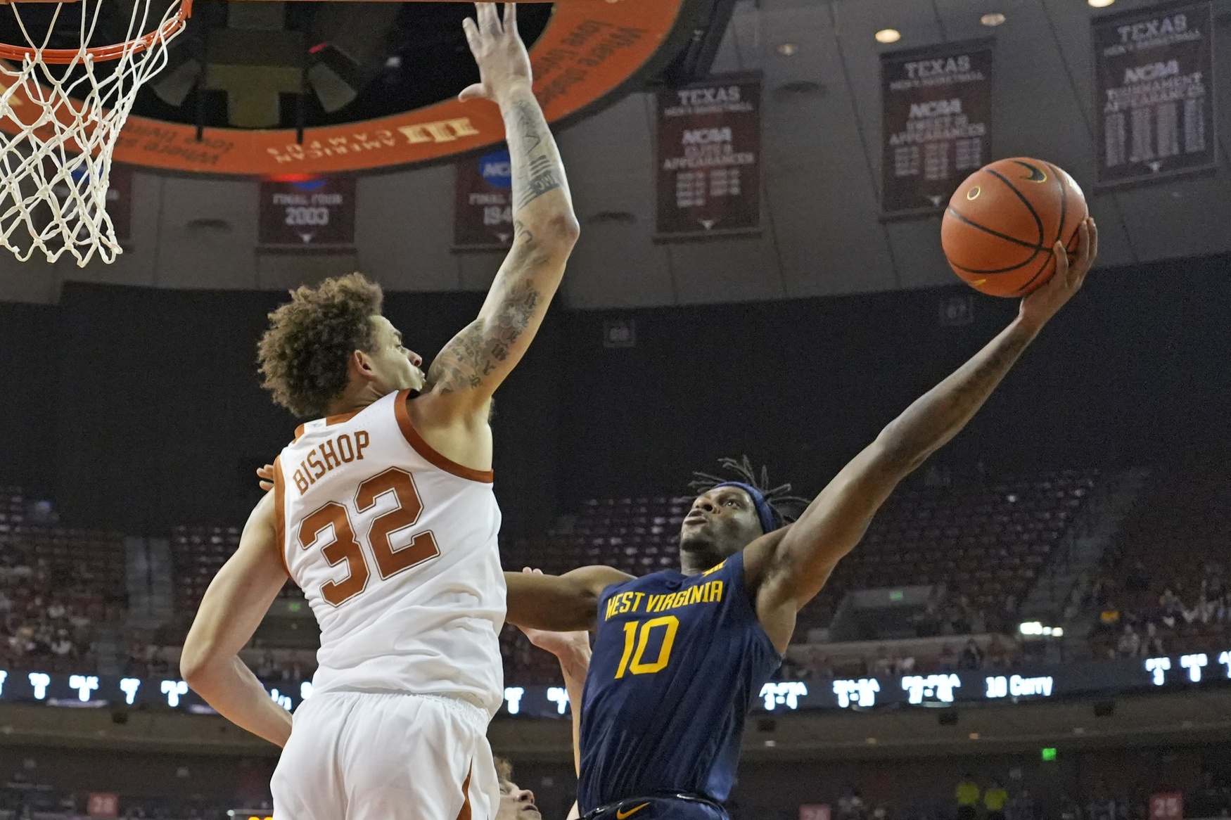 How to Watch, Listen, & Receive LIVE Updates of WVU vs Texas Sports