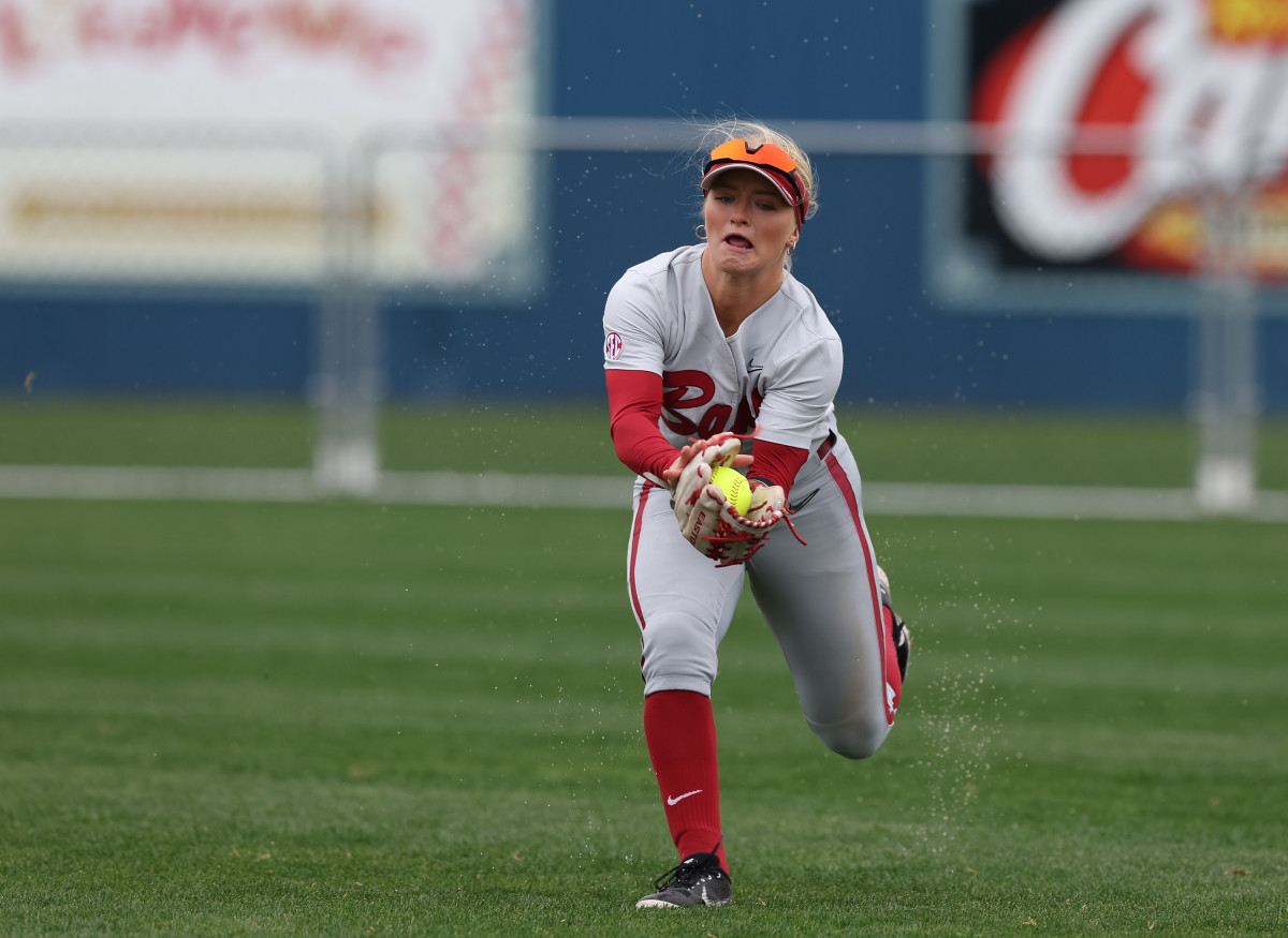 Dallis Goodnight makes a catch in center field