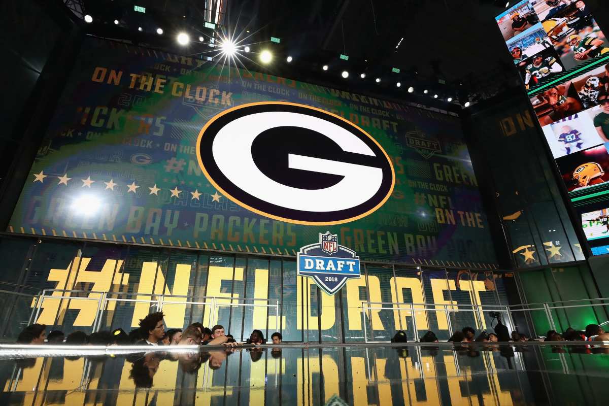 Green Bay Packers 2 Round Mock Draft Battle 2.0