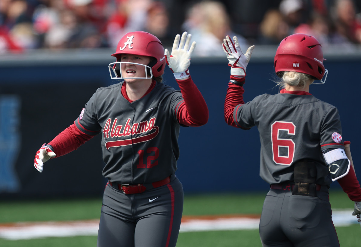The Extra Point: No. 2 Alabama Softball is Undefeated Heading Into SEC ...