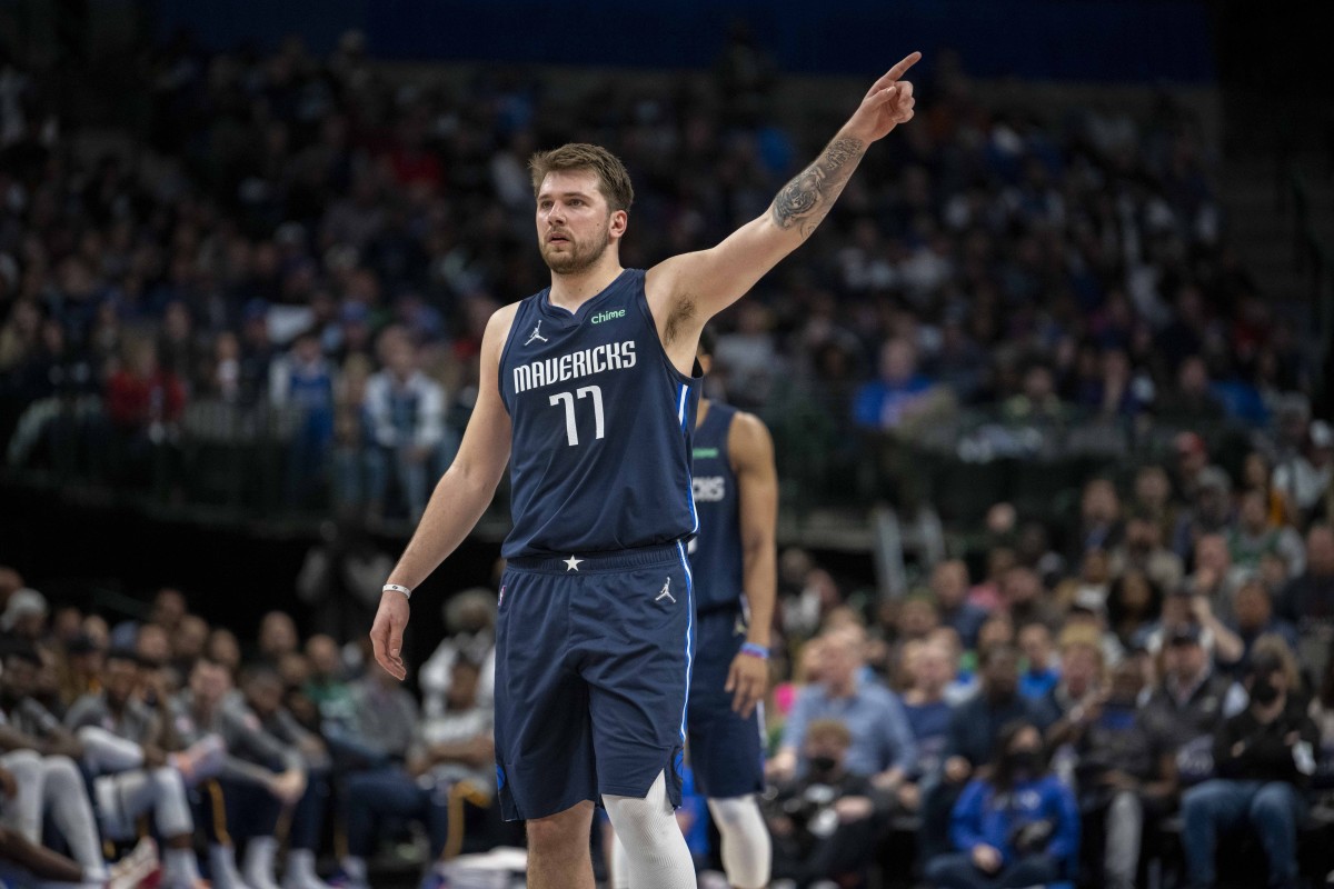 Dallas Mavericks off to a great start on their home court early in the  season - A to Z Sports