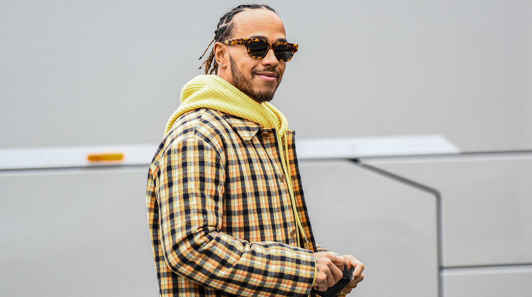 Lewis Hamilton wants $25 Million Net worth actor to play him in his biopic  - The SportsRush