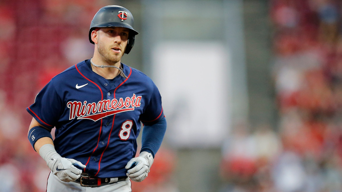 Texas Rangers Catcher Mitch Garver Begins Injury Rehab at Triple-A Round  Rock - Sports Illustrated Texas Rangers News, Analysis and More