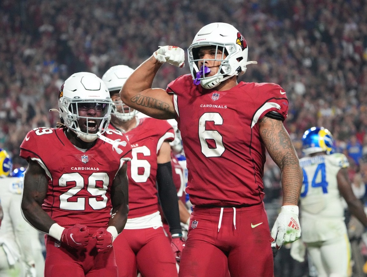 James Conner Signs Three-Year, $21 Million Extension with the Arizona  Cardinals - Pittsburgh Sports Now