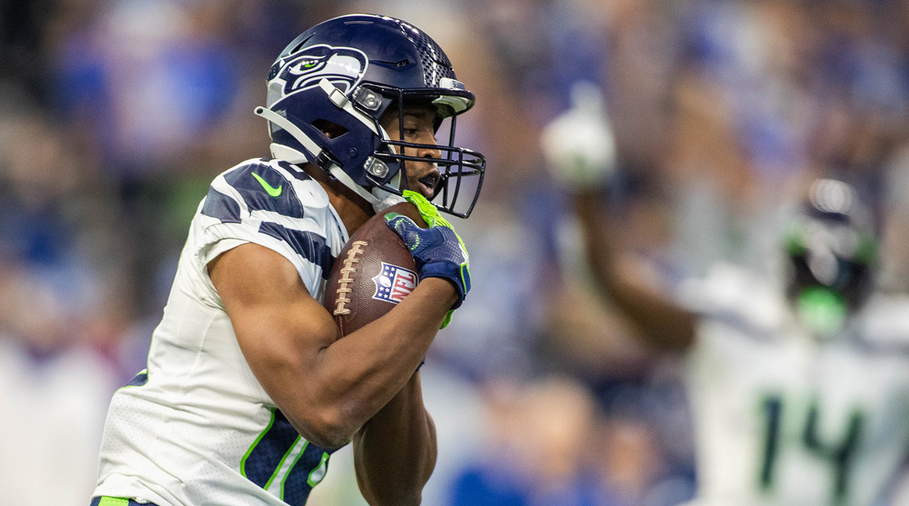 Seahawks' Tyler Lockett volunteers to run routes for Colin