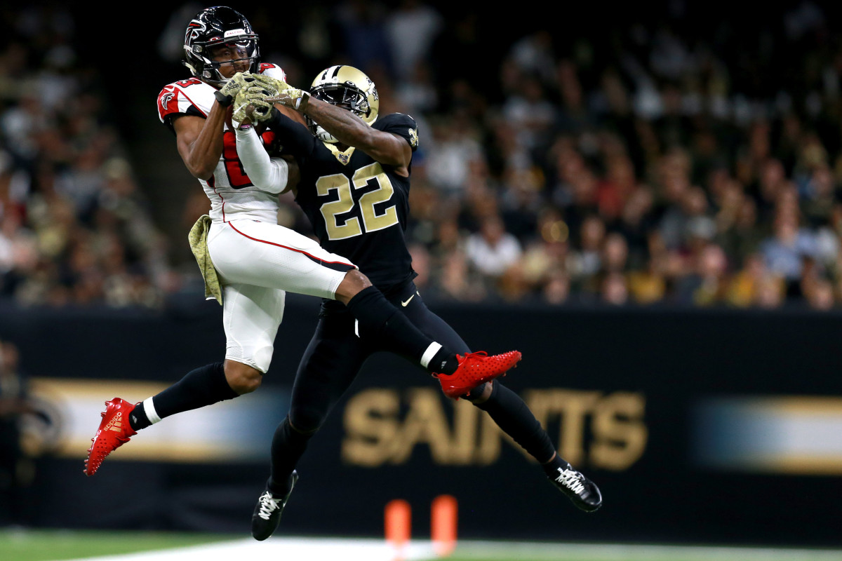 Saints DB Chauncey Gardner-Johnson in Walking Boot