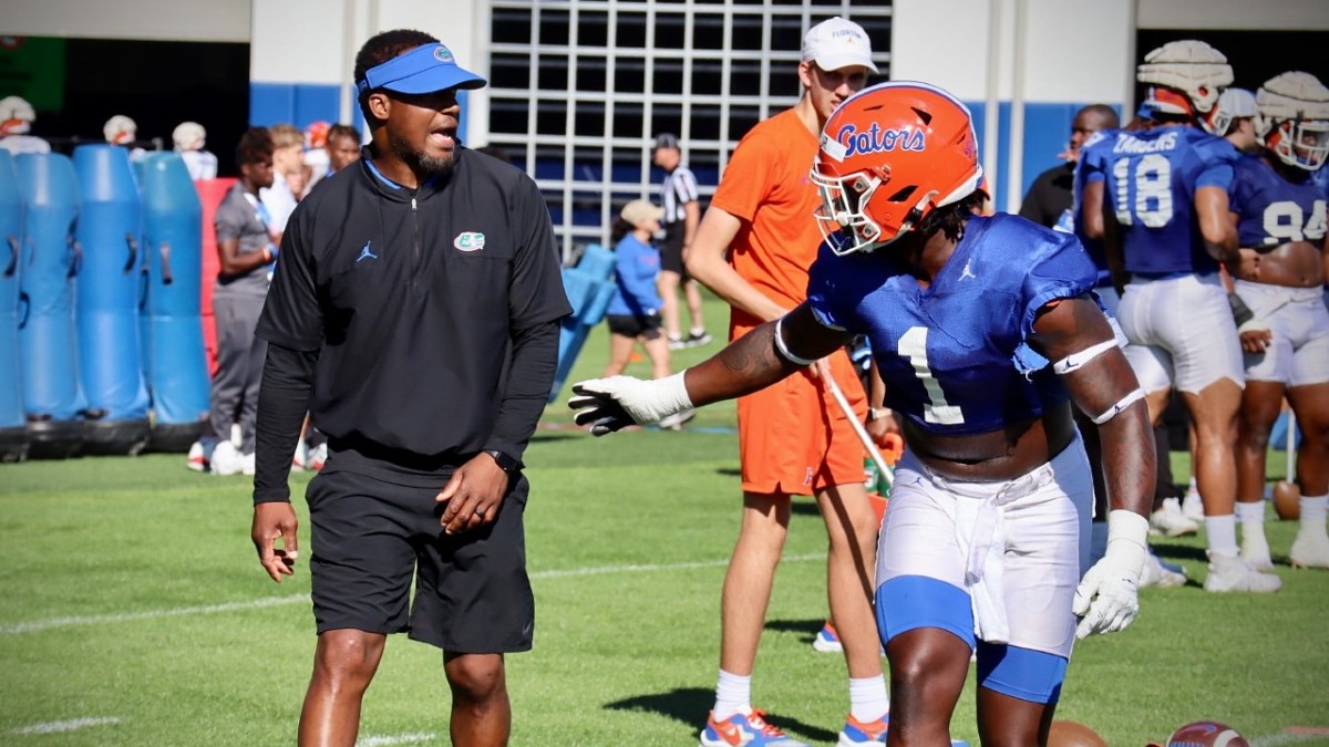 Brenton Cox Jr. Aiming to Prove Himself With Florida Gators in 2022 ...