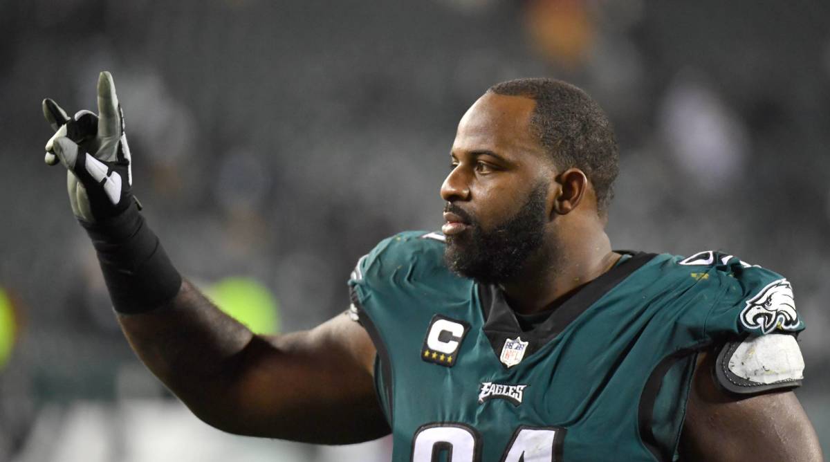 Fletcher Cox salutes fans.