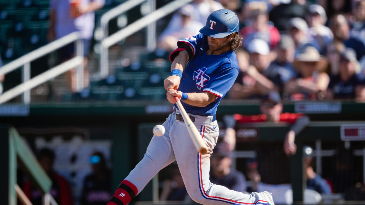 Ooooof! 🫨😵‍💫💥 — #mlb #joshsmith #baseballinjury #texas #texasrange