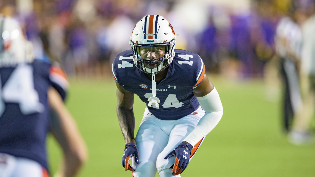 Auburn cornerback Ro Torrence (14) lines up during an NCAA football game against LSU on Saturday, Oct. 2, 2021, in Baton Rouge, La. (AP Photo/Matthew Hinton)