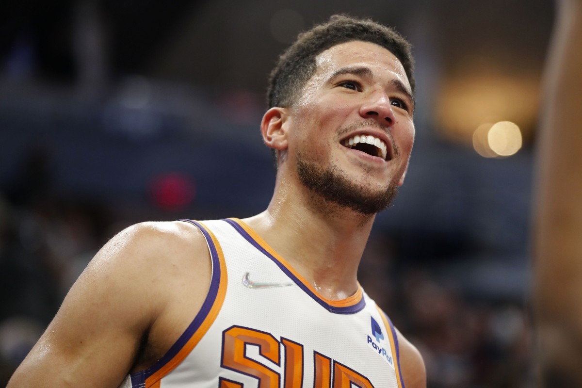 Devin Booker casually told off fan during live play