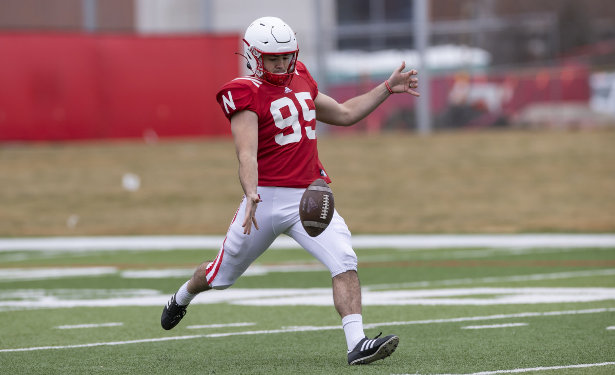 Brian Buschini punter spring practice 2022.03.30