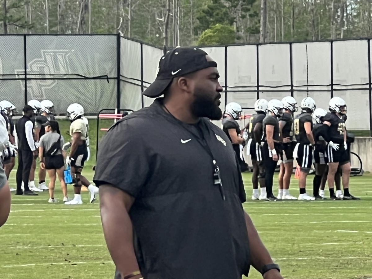 Kenny Martin Defensive Tackles Coach UCF