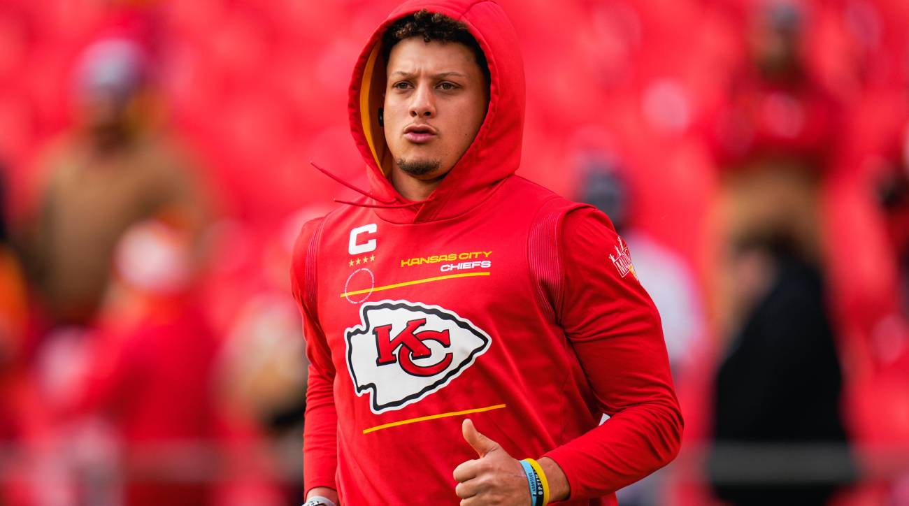 Patrick Mahomes' Mom Wore A Great Jersey At Sunday's Game - The Spun:  What's Trending In The Sports World Today