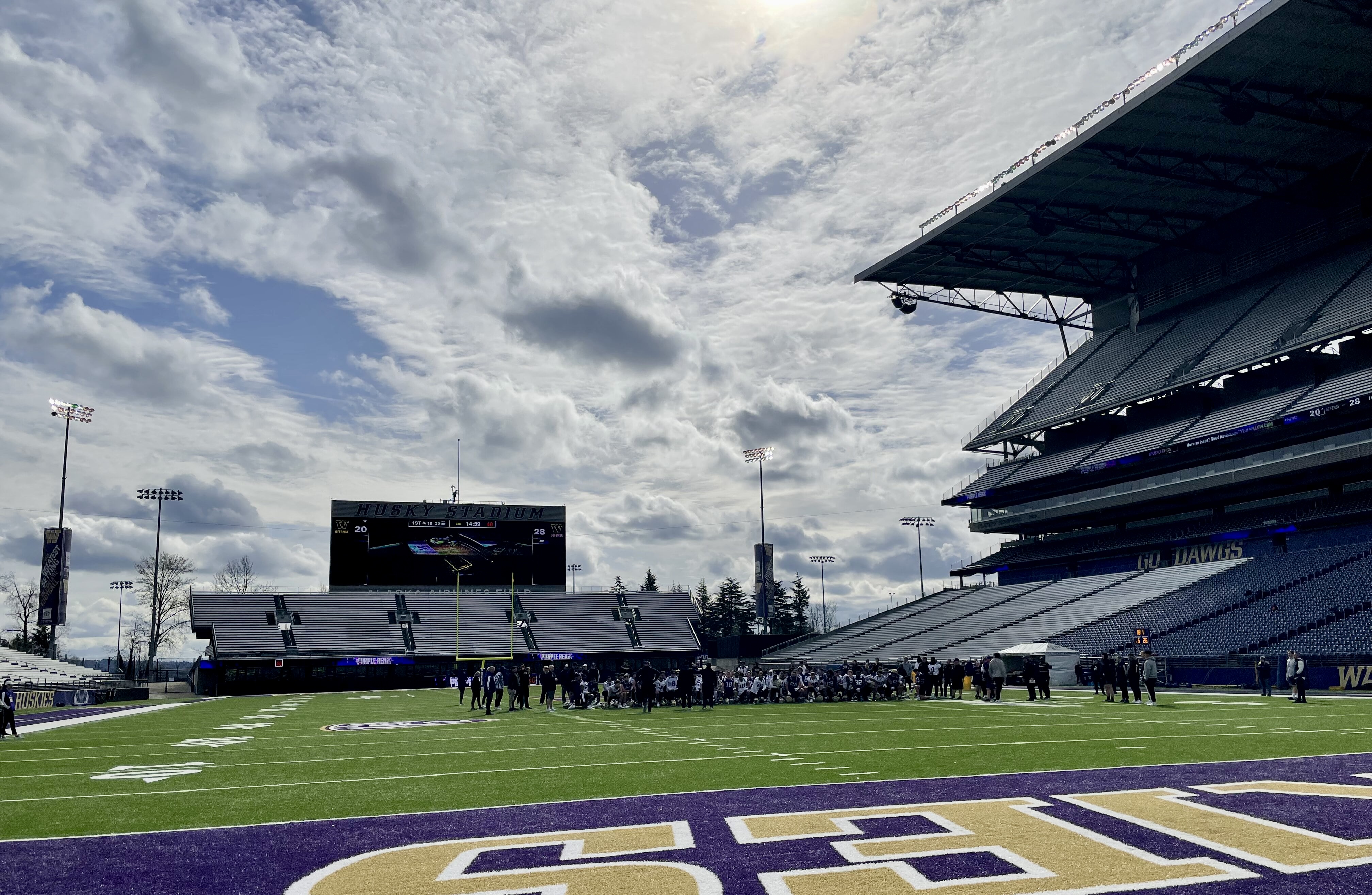 Are we sleeping on the Washington Huskies as a potential CFP team? 