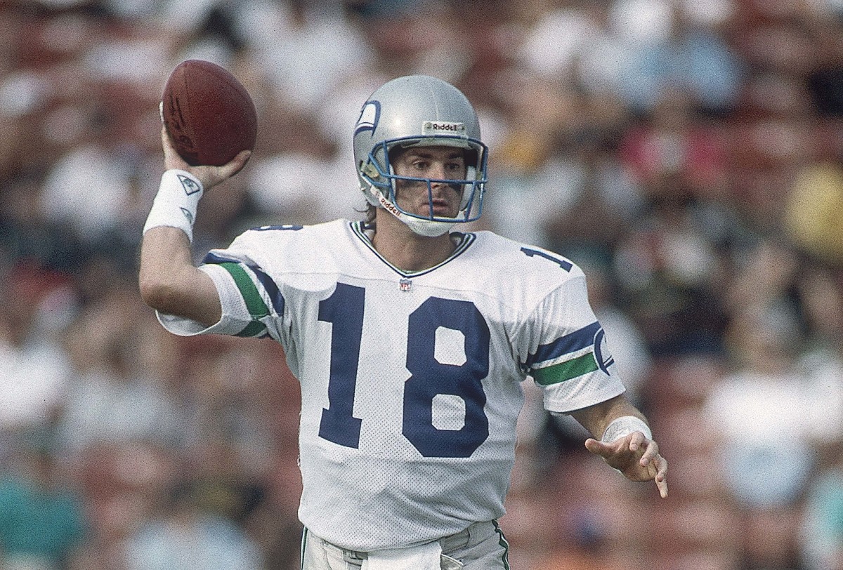 Matt Hasselbeck, Seattle Seahawks quarterback warms up at Super Bowl XL  featuring the Seattle Seahawks and the Pittsburgh Steelers at Ford Field in  Detroit, Mi., on February 5, 2006. (UPI Photo/Brian Kersey