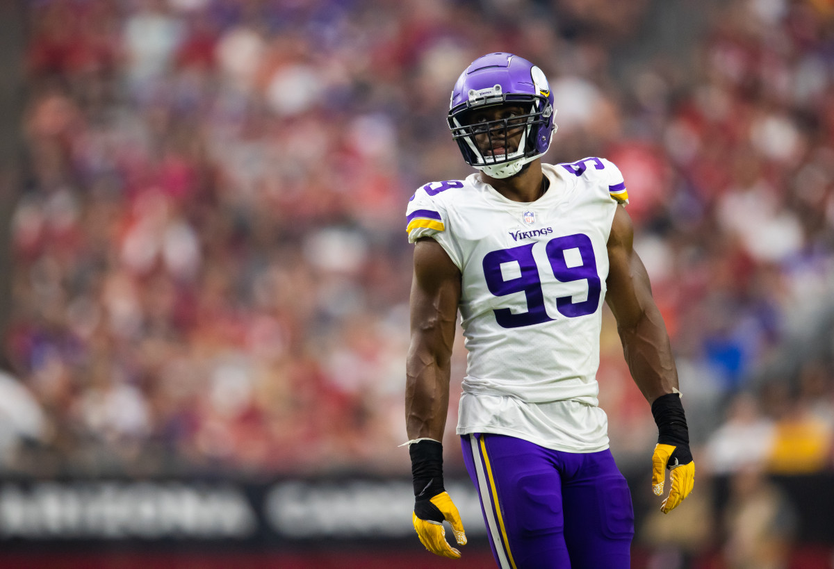 Danielle Hunter Embracing Leadership Role As He Heads into Year Six -  Sports Illustrated Minnesota Vikings News, Analysis and More