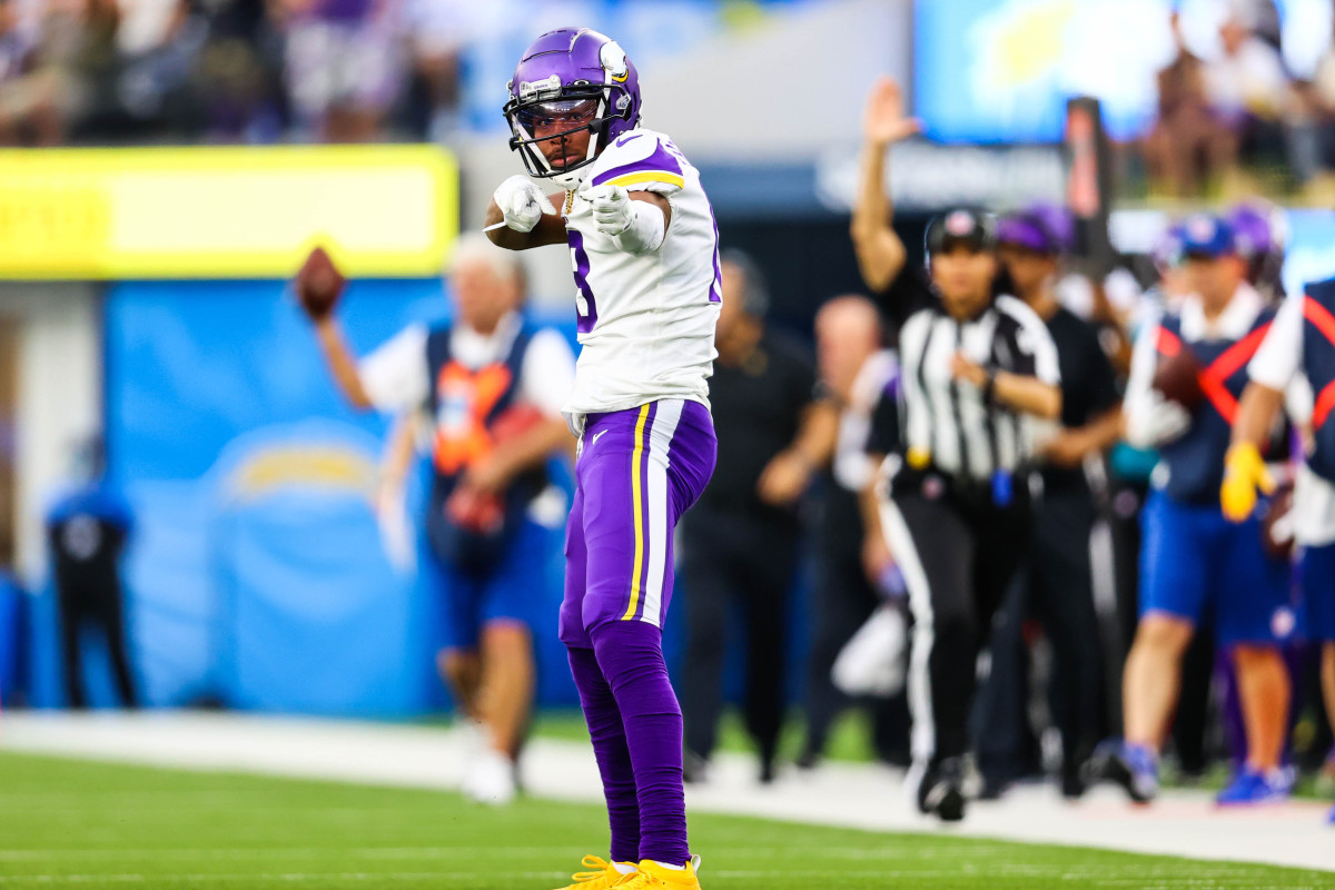 Justin Jefferson amazed by own catch, now thinking Super Bowl - Sports  Illustrated Minnesota Sports, News, Analysis, and More