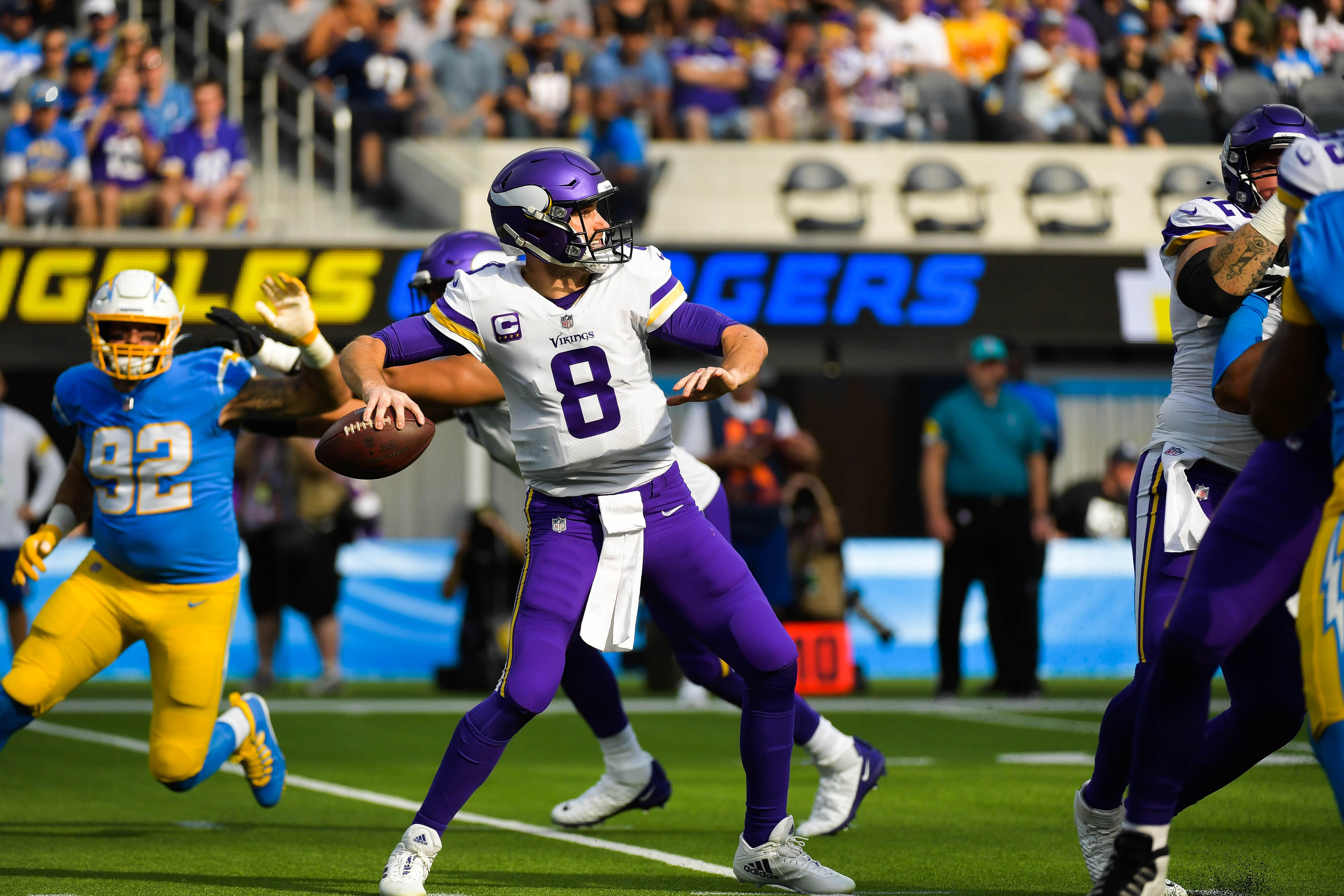 A Certain Defensive Look Keeps Stymying The Vikings' Offense - Sports ...