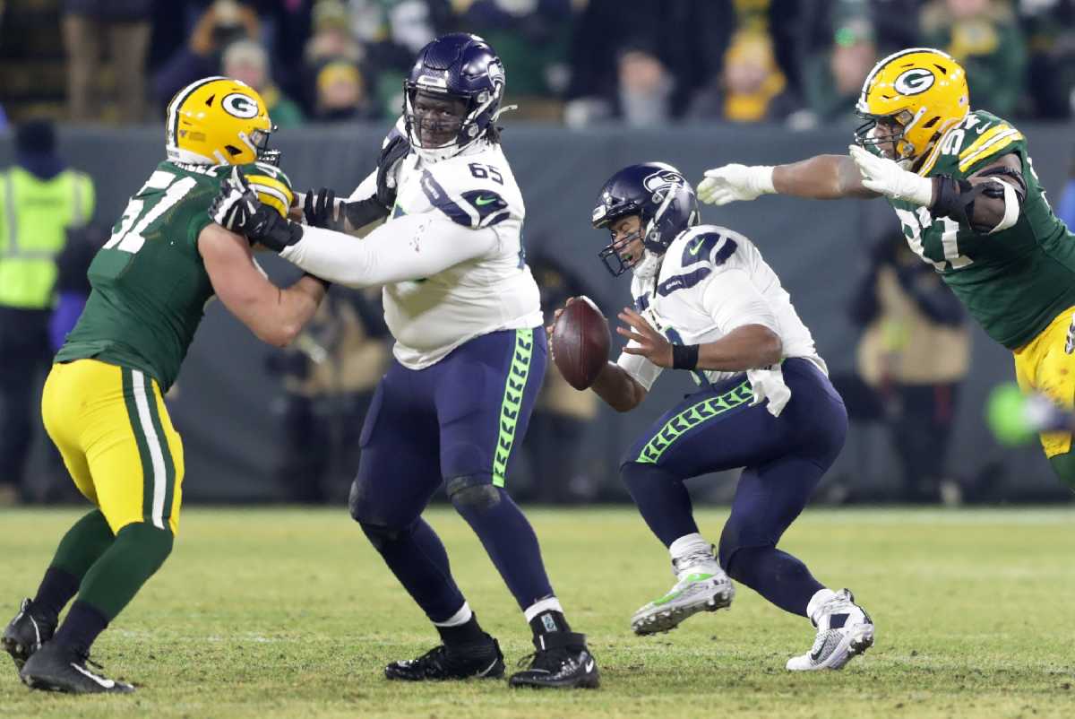 Atlanta Falcons guard Germain Ifedi (74) watches before a