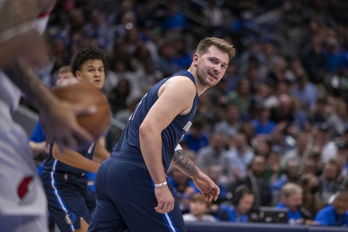 Mavs' Luka Doncic causes brief internet meltdown with new haircut before  restoring order
