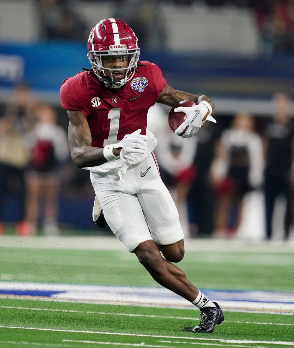 Jameson Williams gives Tide an all-around, explosive playmaker