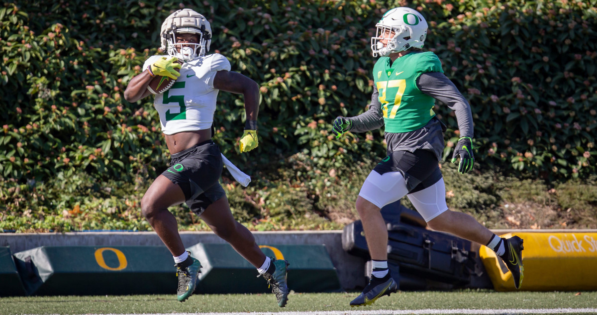 Sean Dollars Oregon Spring Football Cropped