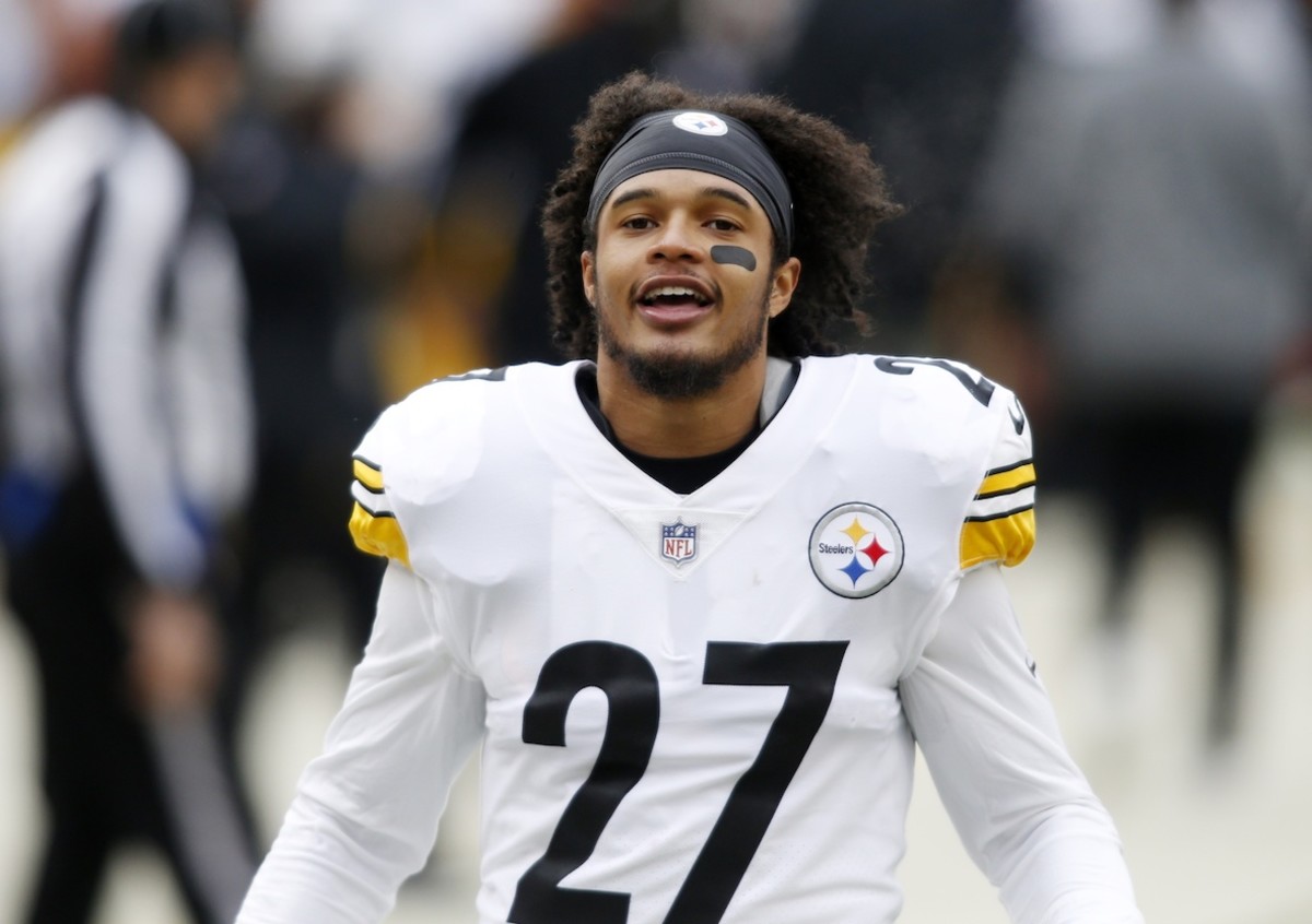 Steelers LB Marcus Allen Signs Tender