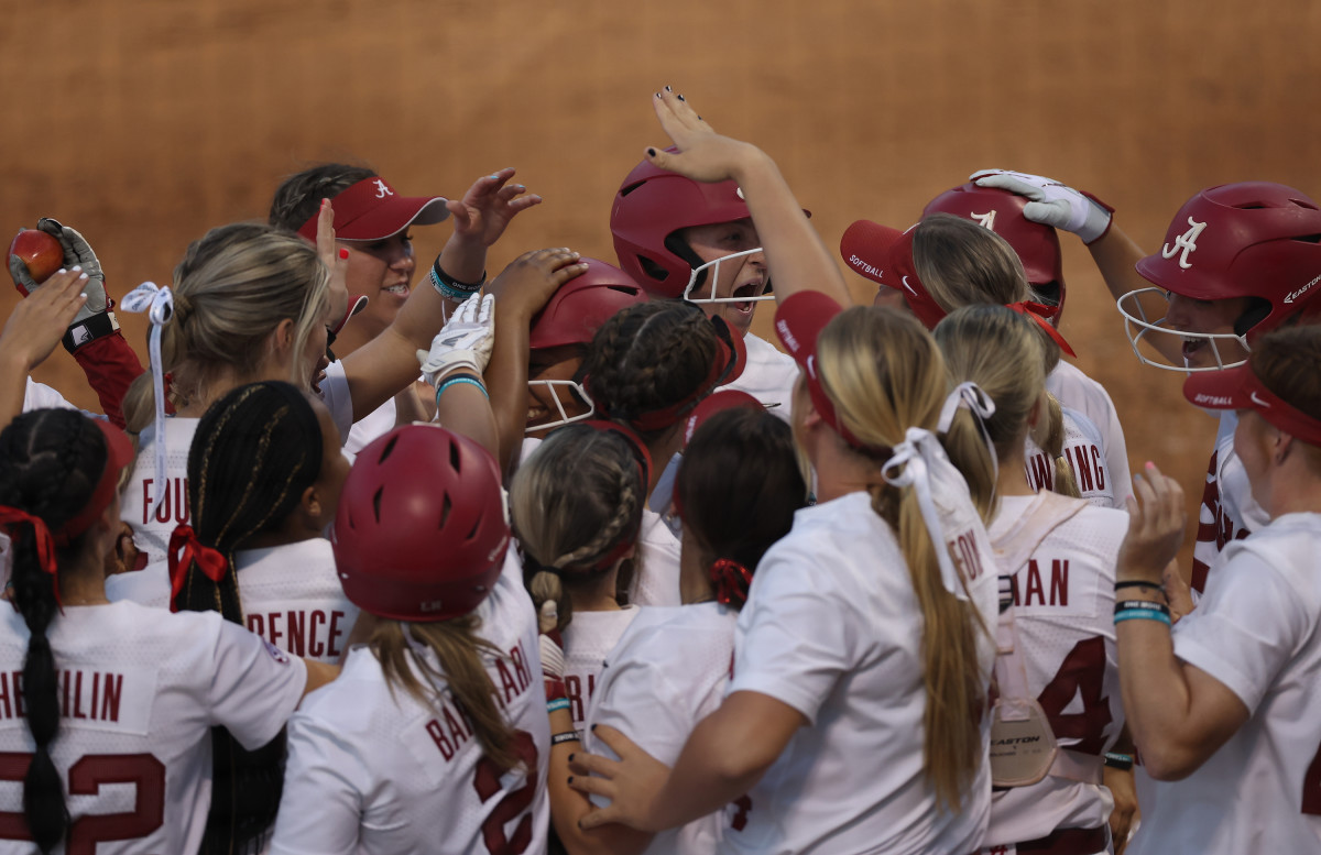 Alabama softball beats Mississippi State