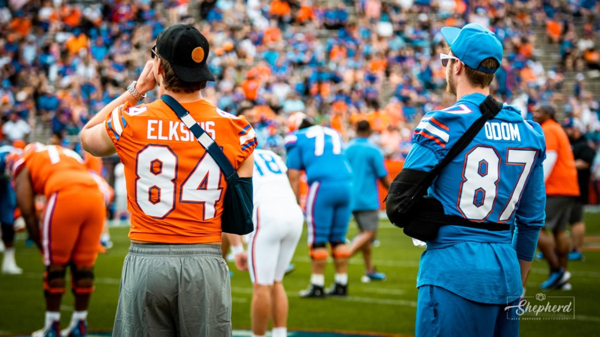 Florida Gators tight ends Nick Elksnis (left) and Jonathan Odom (right).