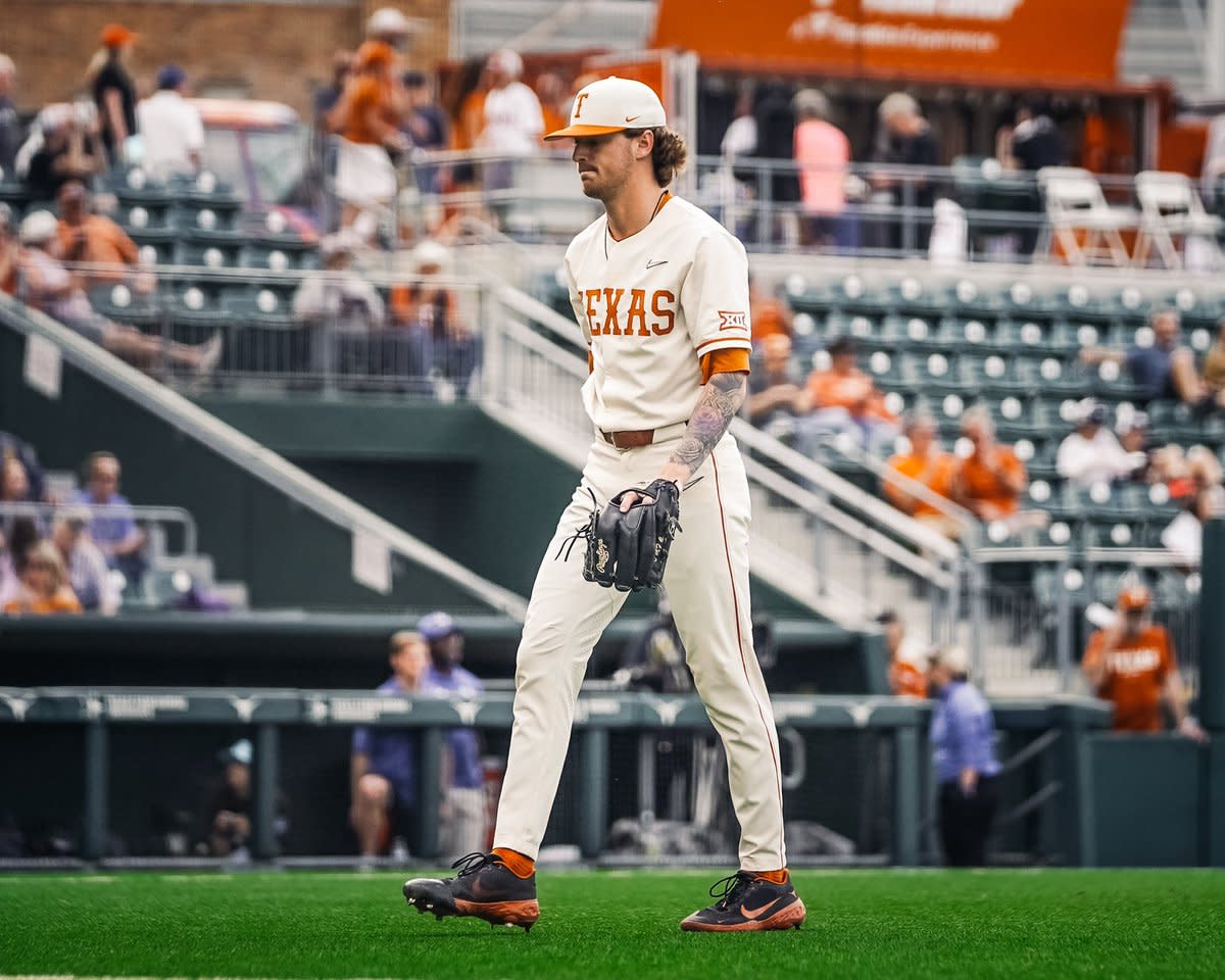 No. 10 Texas baseball hosts Air Force for two midweek games