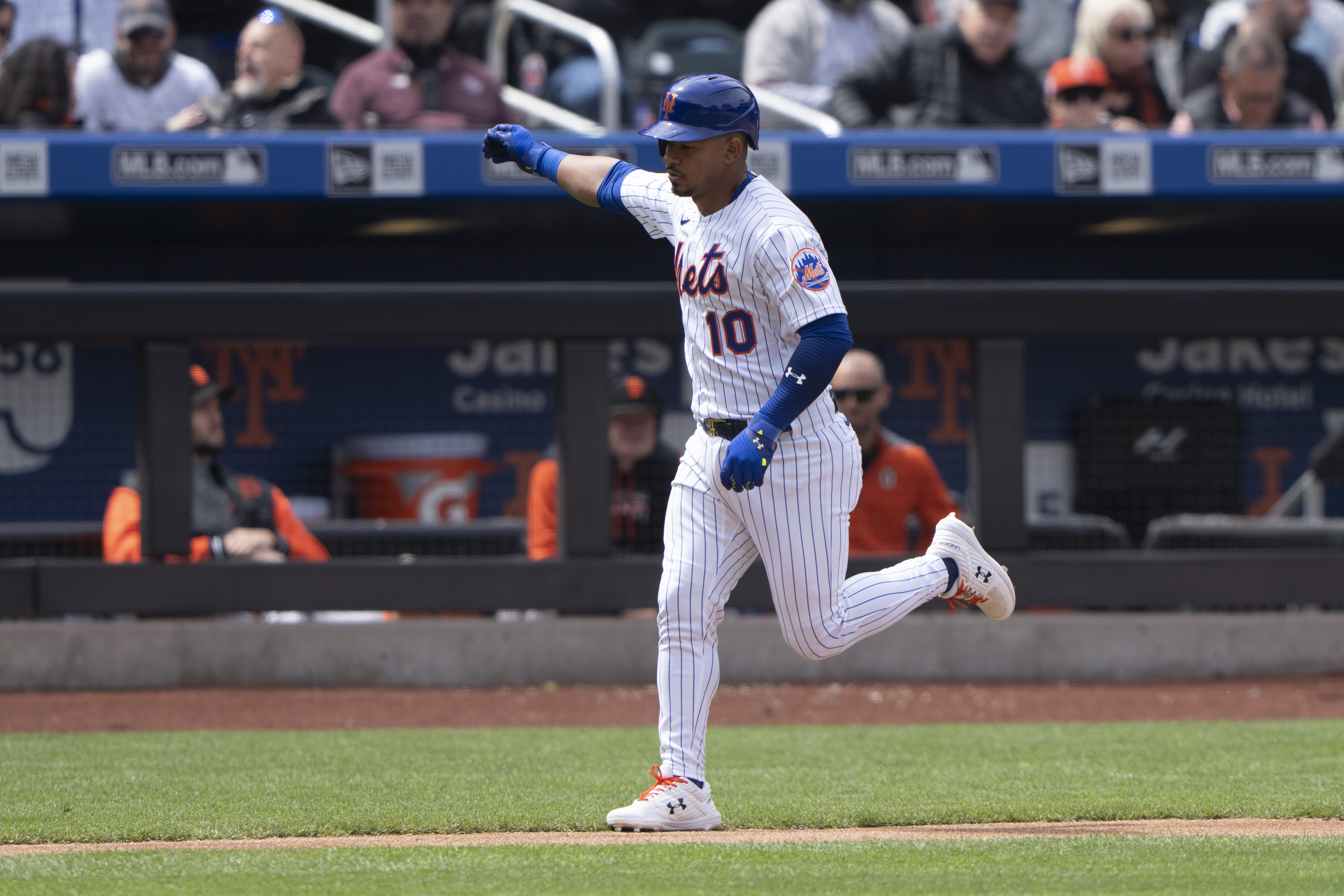 Eduardo Escobar: Mets pitcher Eduardo Escobar savors 'special