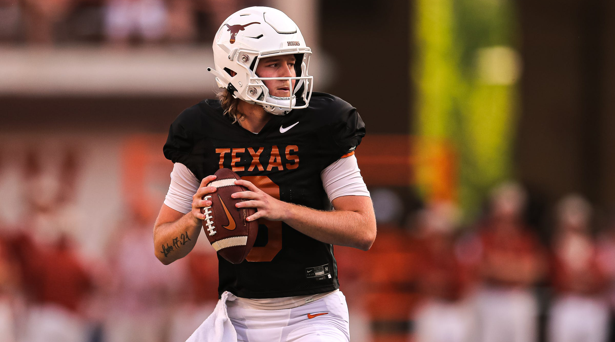 College Football DFS Picks Week 8: Quinn Ewers brings Texas back