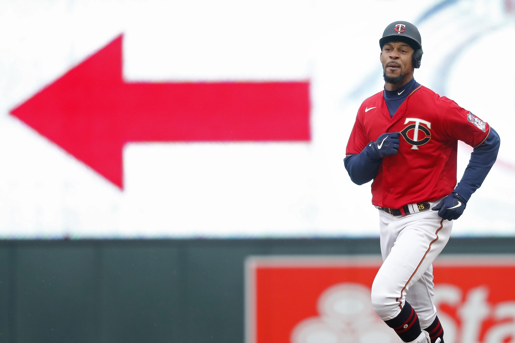 Who is Byron Buxton? Why is he in the discussion amongst the best