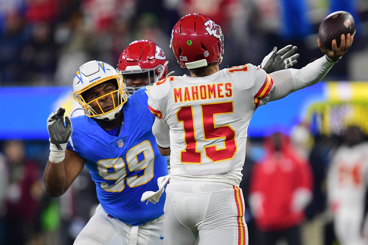 Jerry Tillery, 2019 first-round pick, waived by Los Angeles Chargers