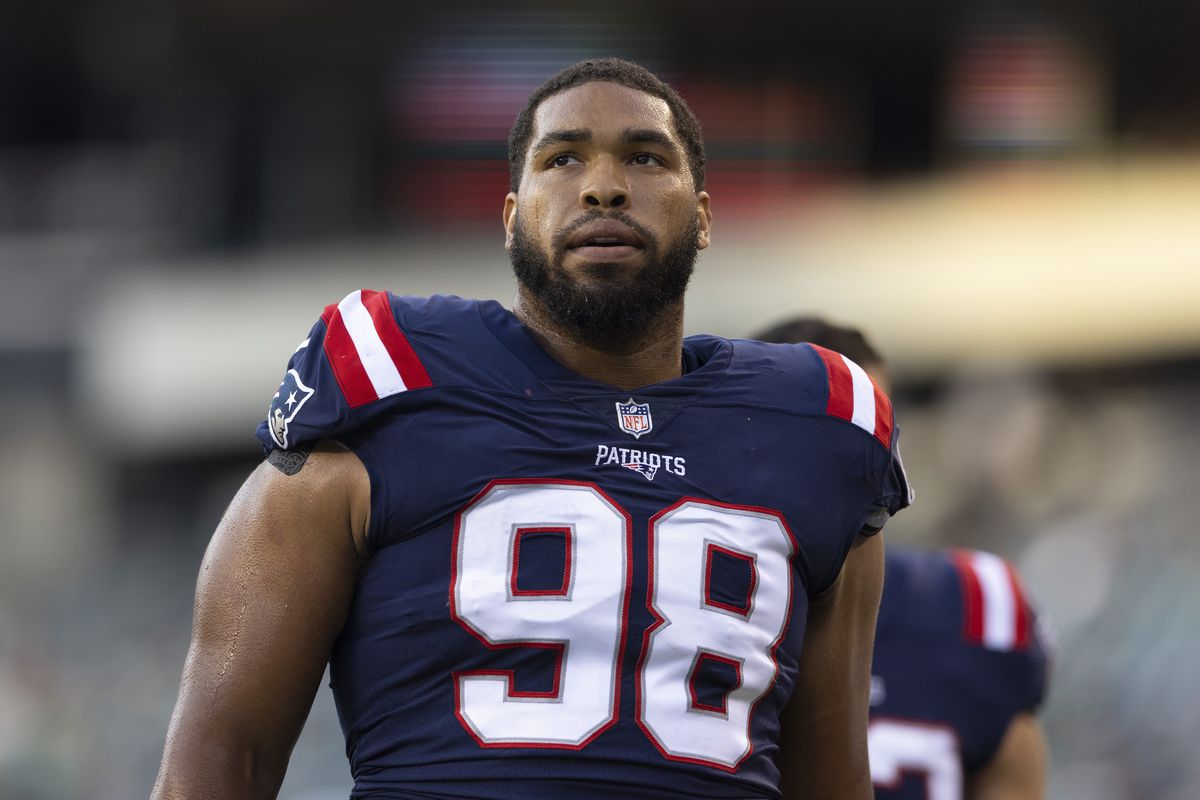 New England Patriots Reportedly Re-Signing Veteran Defensive Tackle ...