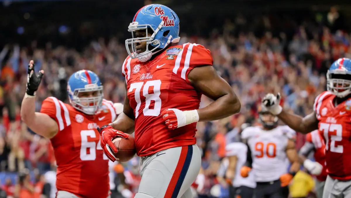 Laremy Tunsil Minting 1-of-1 NFT of Gas Mask NFL Draft Moment to