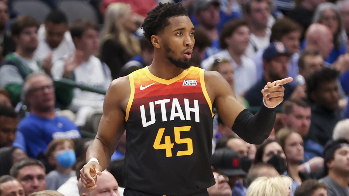 Donovan Mitchell disputes Danny Ainge account, says he told Jazz not to  trade Rudy Gobert