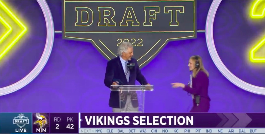 Ed Marinaro NFL draft pick speech goes on so long he's told to