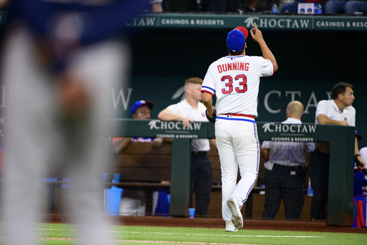 Texas Rangers defy their own history to pitch a “perfect game