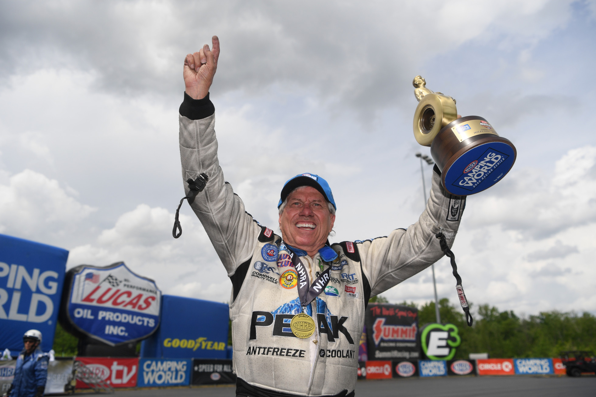 NHRA: John Force earns 155th career win; Salinas, Johnson also score at ...