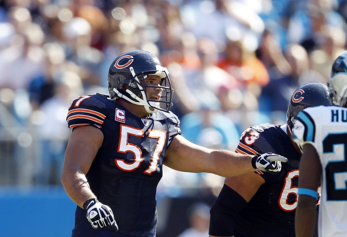 Former Chicago Bears center dropped by website over incident - Sports  Illustrated Chicago Bears News, Analysis and More