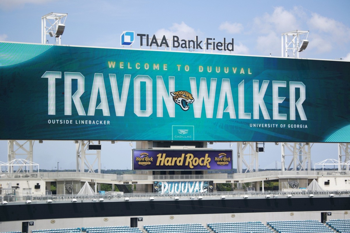 Jaguars' Billboard Lets Cowboys and Texans Know Who Has Biggest Video Board, News, Scores, Highlights, Stats, and Rumors