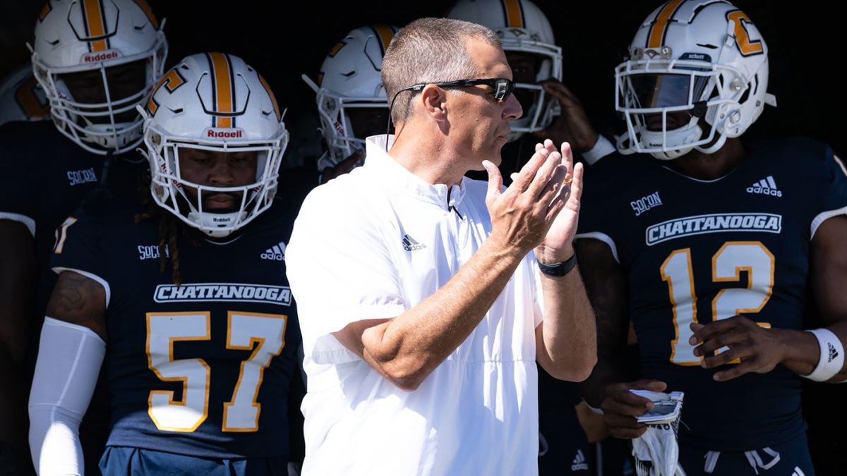 EXCLUSIVE: Chattanooga Coach on Patriots Cole Strange - 'He's Ready' -  Sports Illustrated New England Patriots News, Analysis and More
