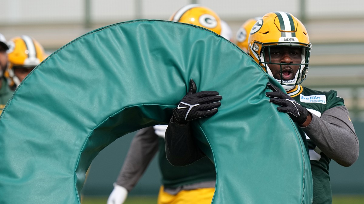 Packers Sign Seven of 11 Draft Picks, Including Quay Walker